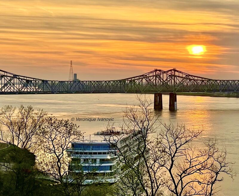 Ballades aux USA Natchez Mississippi 01 Sunset over the Mississippi River